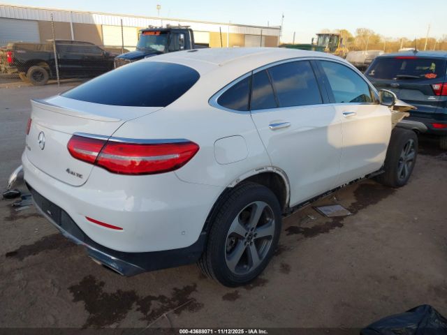 2019 MERCEDES-BENZ GLC 300 COUPE WDC0J4KB0KF581674 Photo 3