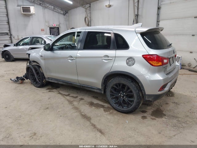 2019 MITSUBISHI OUTLANDER SPORT JA4AR3AU1KU017067 Photo 2