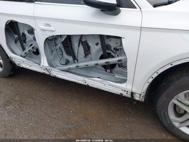 2018 AUDI Q5 WA1BNAFY6J2234074 Photo 5