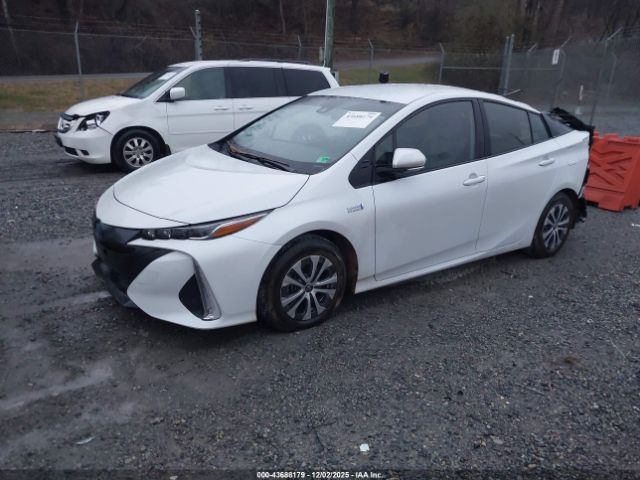 2022 TOYOTA PRIUS PRIME JTDKAMFP4N3202279 Photo 1