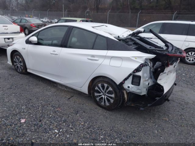 2022 TOYOTA PRIUS PRIME JTDKAMFP4N3202279 Photo 2