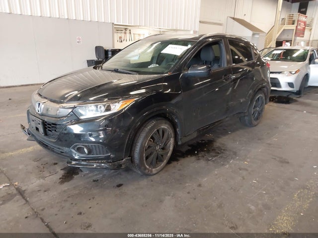 2021 HONDA HR-V 3CZRU6H13MM750016 Photo 1