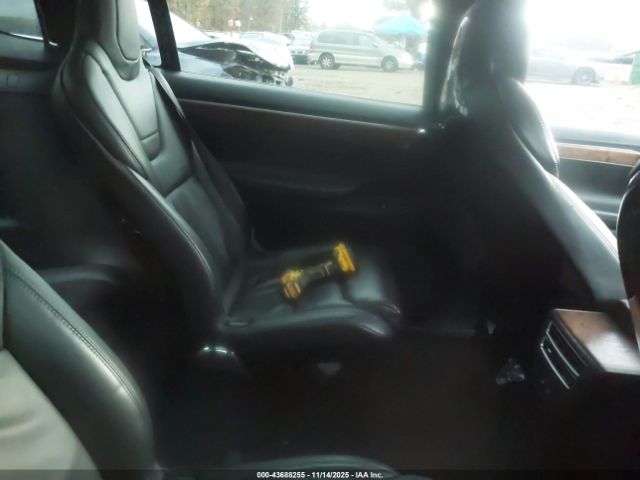 2017 TESLA MODEL X 5YJXCBE26HF039314 Photo 7