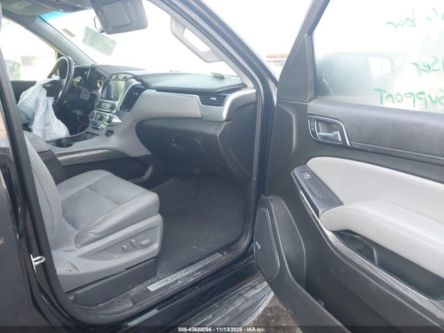 2019 CHEVROLET TAHOE 1GNSCBKC4KR259714 Photo 4