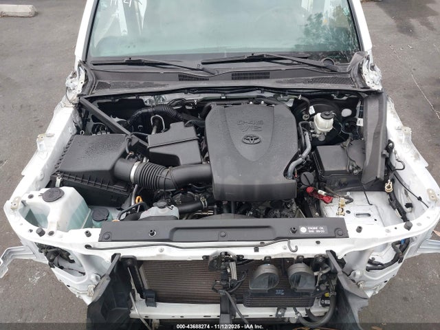 3TMBZ5DN9KM018241 Toyota Tacoma Trd Sport