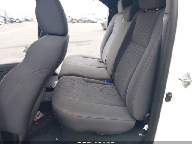 3TMBZ5DN9KM018241 Toyota Tacoma Trd Sport