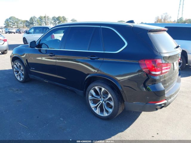 2016 BMW X5 5UXKR2C59G0U17269 Photo 2
