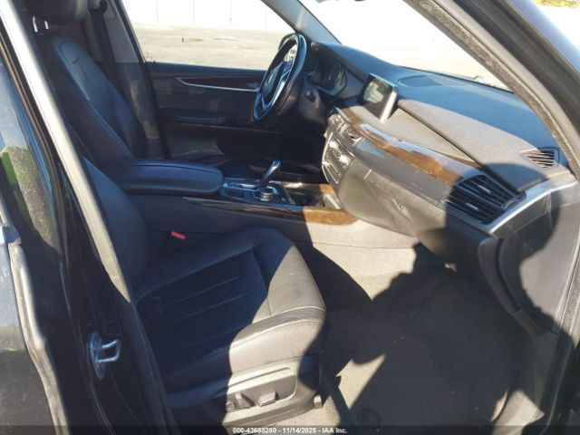 2016 BMW X5 5UXKR2C59G0U17269 Photo 4