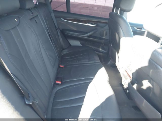 2016 BMW X5 5UXKR2C59G0U17269 Photo 7