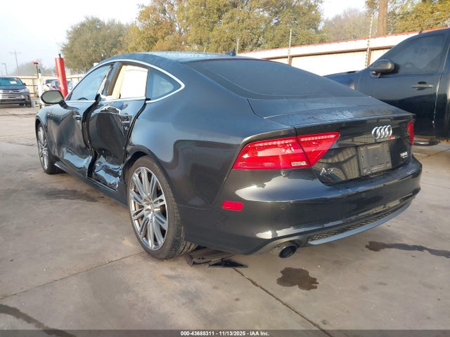 2012 AUDI A7 WAU3GAFC5CN101409 Photo 2