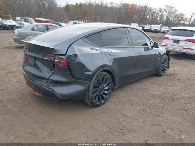 2022 TESLA MODEL Y 7SAYGDEFXNF336964 Photo 3