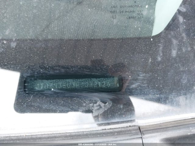 2015 TOYOTA PRIUS V JTDZN3EU3FJ032126 Photo 8