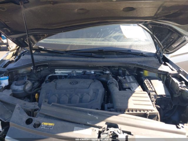 2021 VOLKSWAGEN TIGUAN 3VV3B7AX2MM107938 Photo 9