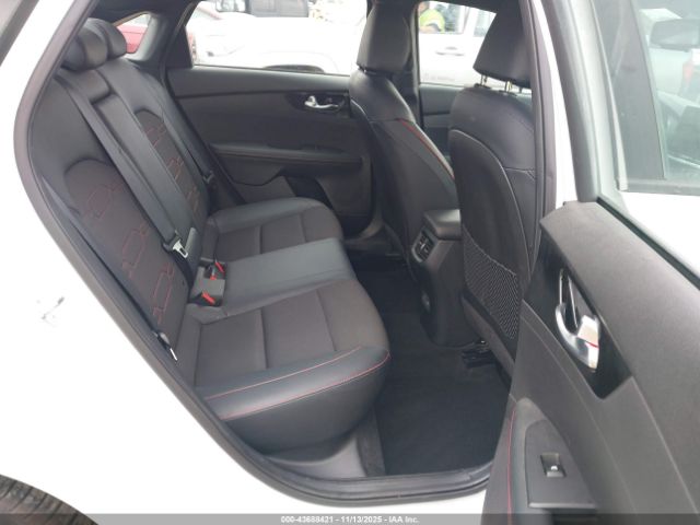 2023 KIA FORTE 3KPF44AC7PE606413 Photo 7