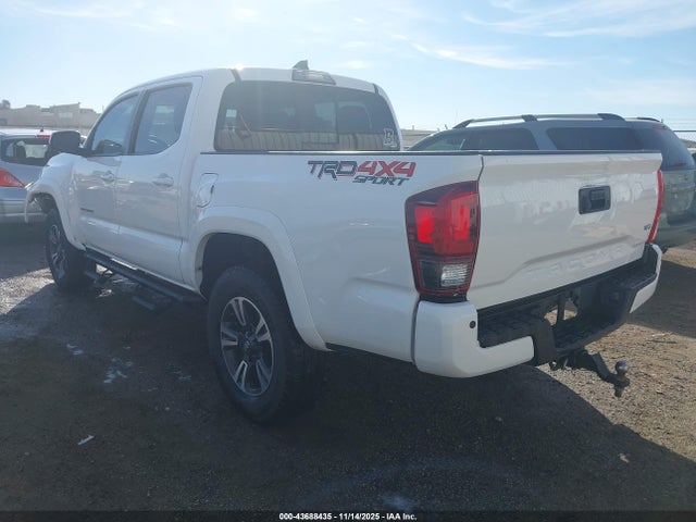 3TMCZ5AN3KM287795 Toyota Tacoma Trd Sport