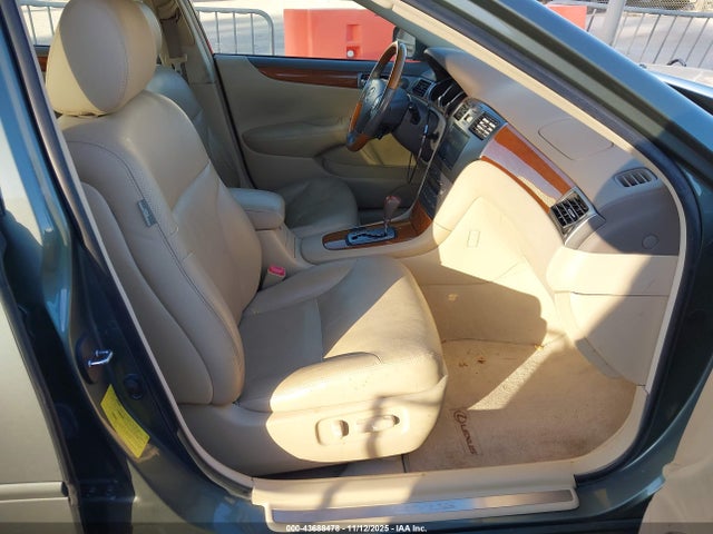 Продажа на аукционе авто 2005 Lexus Es 330, vin: JTHBA30G855137832, номер лота: 43688478