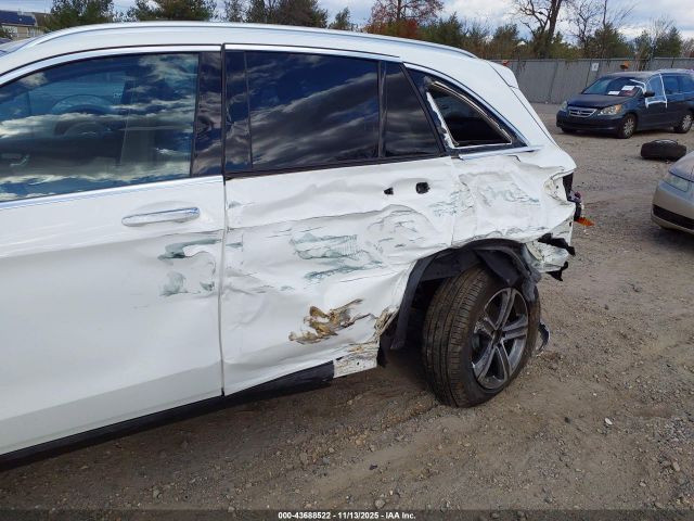 2022 MERCEDES-BENZ GLC 300 W1N0G8EB4NV379995 Photo 5