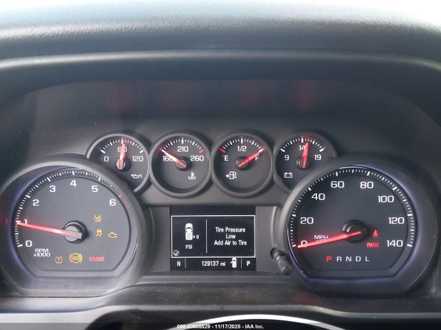 3GCPWBEH5KG175317 Chevrolet Silverado 1500 Custom