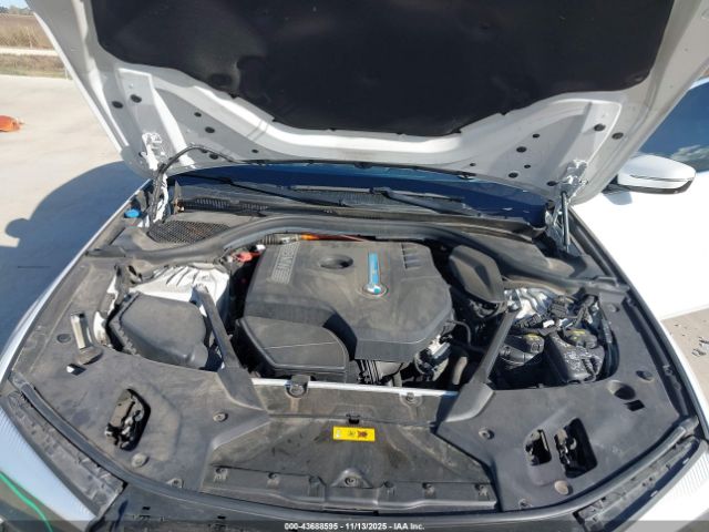 2018 BMW 530E WBAJA9C51JB034092 Photo 9