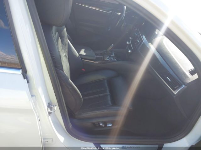 2018 BMW 530E WBAJA9C51JB034092 Photo 4