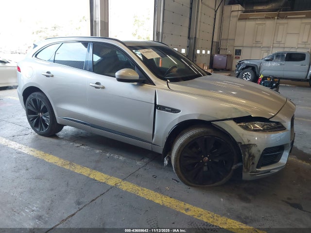 2018 JAGUAR F-PACE SADCL2EVXJA255601 Photo 0