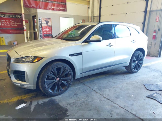 2018 JAGUAR F-PACE SADCL2EVXJA255601 Photo 1