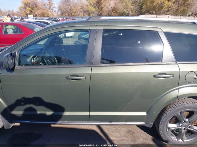 Dodge Journey Crossroad 2017 3C4PDDGG1HT514015 Image 14