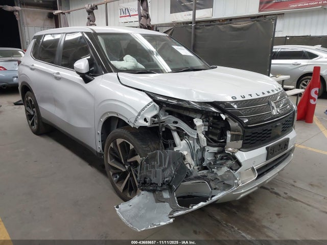 2024 MITSUBISHI OUTLANDER JA4J3VA8XRZ053286 Photo 0