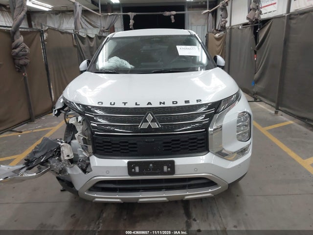 JA4J3VA8XRZ053286 Mitsubishi Outlander Se 2.5 2wd