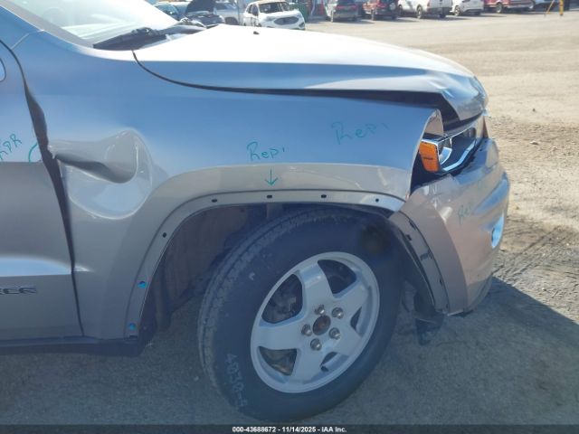 2017 JEEP GRAND CHEROKEE 1C4RJFAGXHC947947 Photo 5