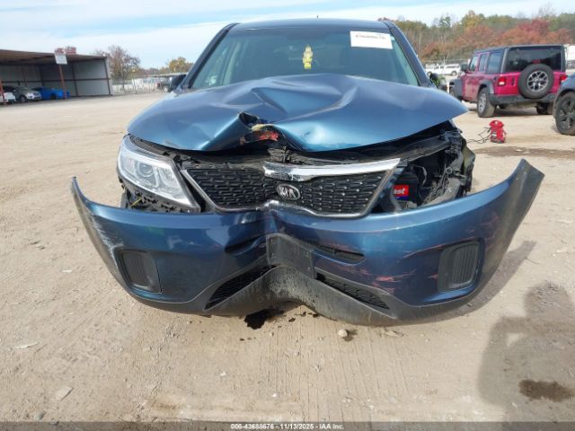 2014 KIA SORENTO 5XYKT3A66EG511895 Photo 5