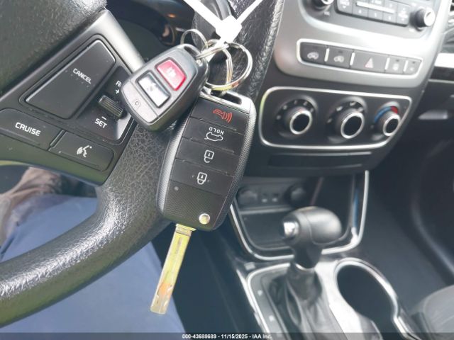 2014 KIA SORENTO 5XYKTCA69EG549976 Photo 10