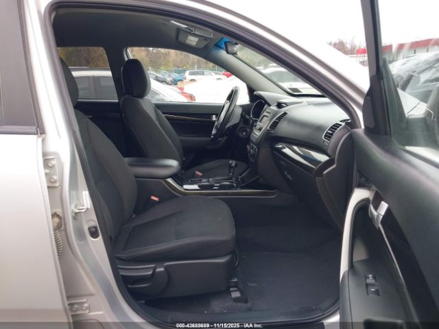 2014 KIA SORENTO 5XYKTCA69EG549976 Photo 4