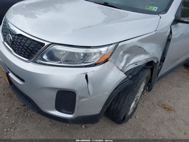 2014 KIA SORENTO 5XYKTCA69EG549976 Photo 5