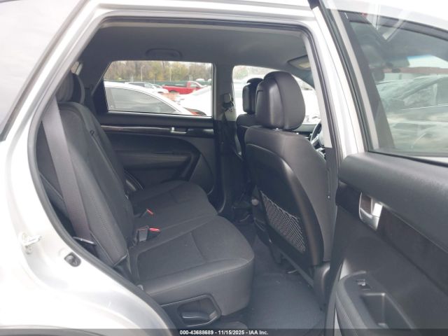 2014 KIA SORENTO 5XYKTCA69EG549976 Photo 7