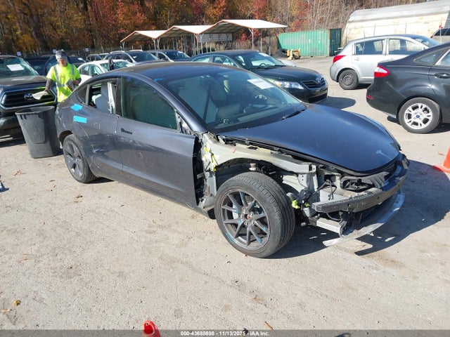 2022 TESLA MODEL 3 5YJ3E1EBXNF277620 Photo 0