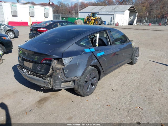 2022 TESLA MODEL 3 5YJ3E1EBXNF277620 Photo 3