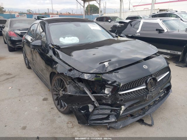 W1K3G4EB7MJ272660 Mercedes-Benz A 220