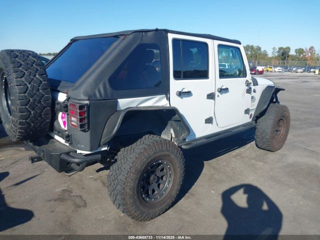 2014 JEEP WRANGLER UNLIMITED 1C4BJWEG0EL278126 Photo 3