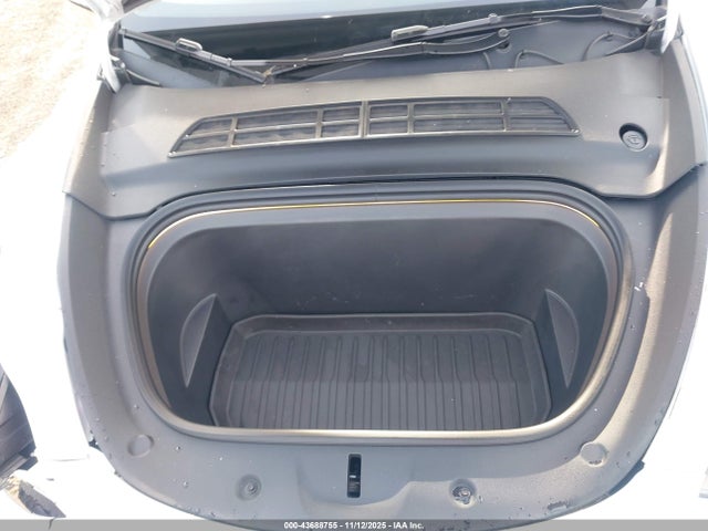 2024 TESLA MODEL Y 7SAYGDEF5RA267491 Photo 9