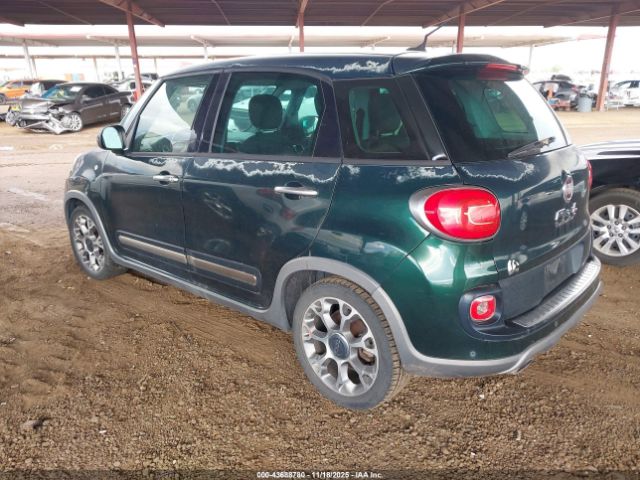 2014 FIAT 500L ZFBCFADH0EZ015492 Photo 2