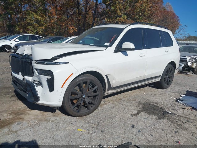 2023 BMW X7 5UX23EM01P9N95968 Photo 1