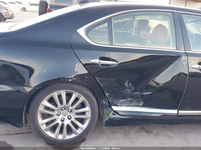 2015 LEXUS LS 460 JTHBL5EF2F5134898 Photo 5