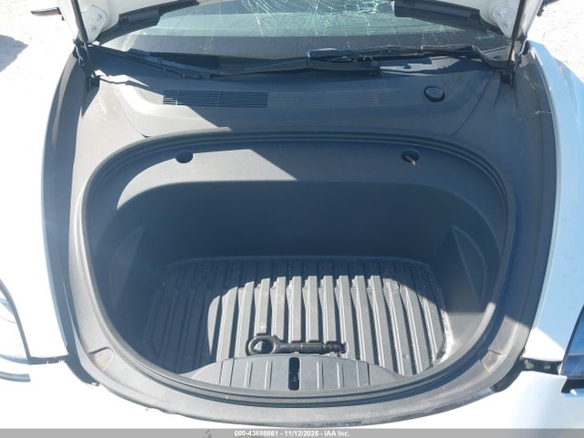 2023 TESLA MODEL 3 5YJ3E1EA0PF556603 Photo 9