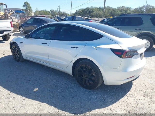 2023 TESLA MODEL 3 5YJ3E1EA0PF556603 Photo 2