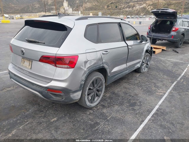 3VVCX7B20PM363682 Volkswagen Taos 1.5t S