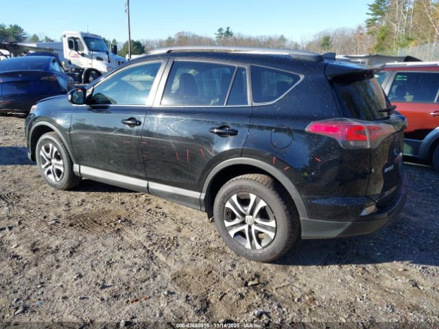 2018 TOYOTA RAV4 2T3BFREV3JW756130 Photo 2