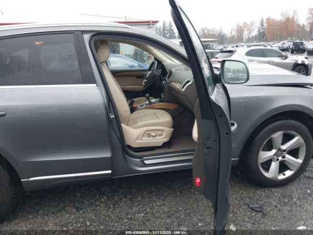 2013 AUDI Q5 HYBRID WA1C8BFP5DA047752 Photo 4