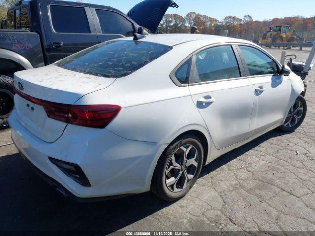 2021 KIA FORTE 3KPF24AD4ME312218 Photo 3