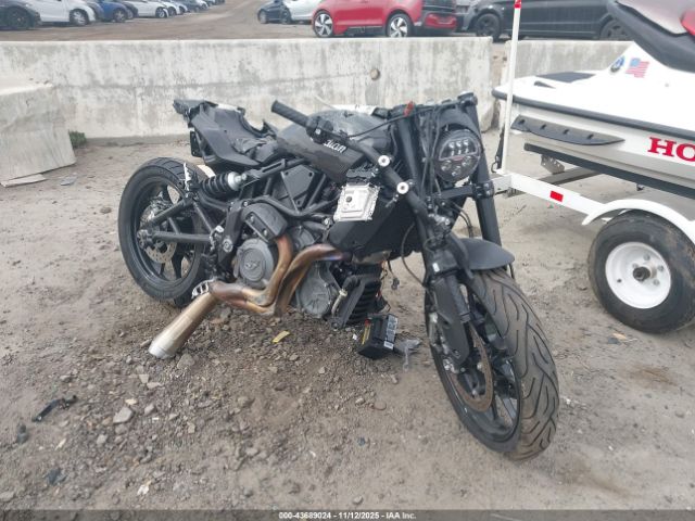 2019 INDIAN MOTORCYCLE CO. FTR 56KRTA22XK3151720